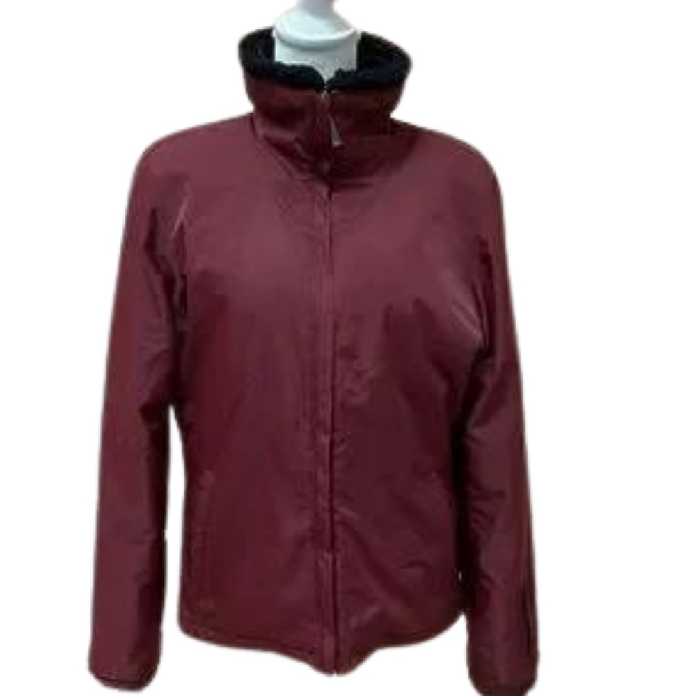 Skea ski jacket. Size 8. Maroon. Zipper front. Removable “fur” on collar.